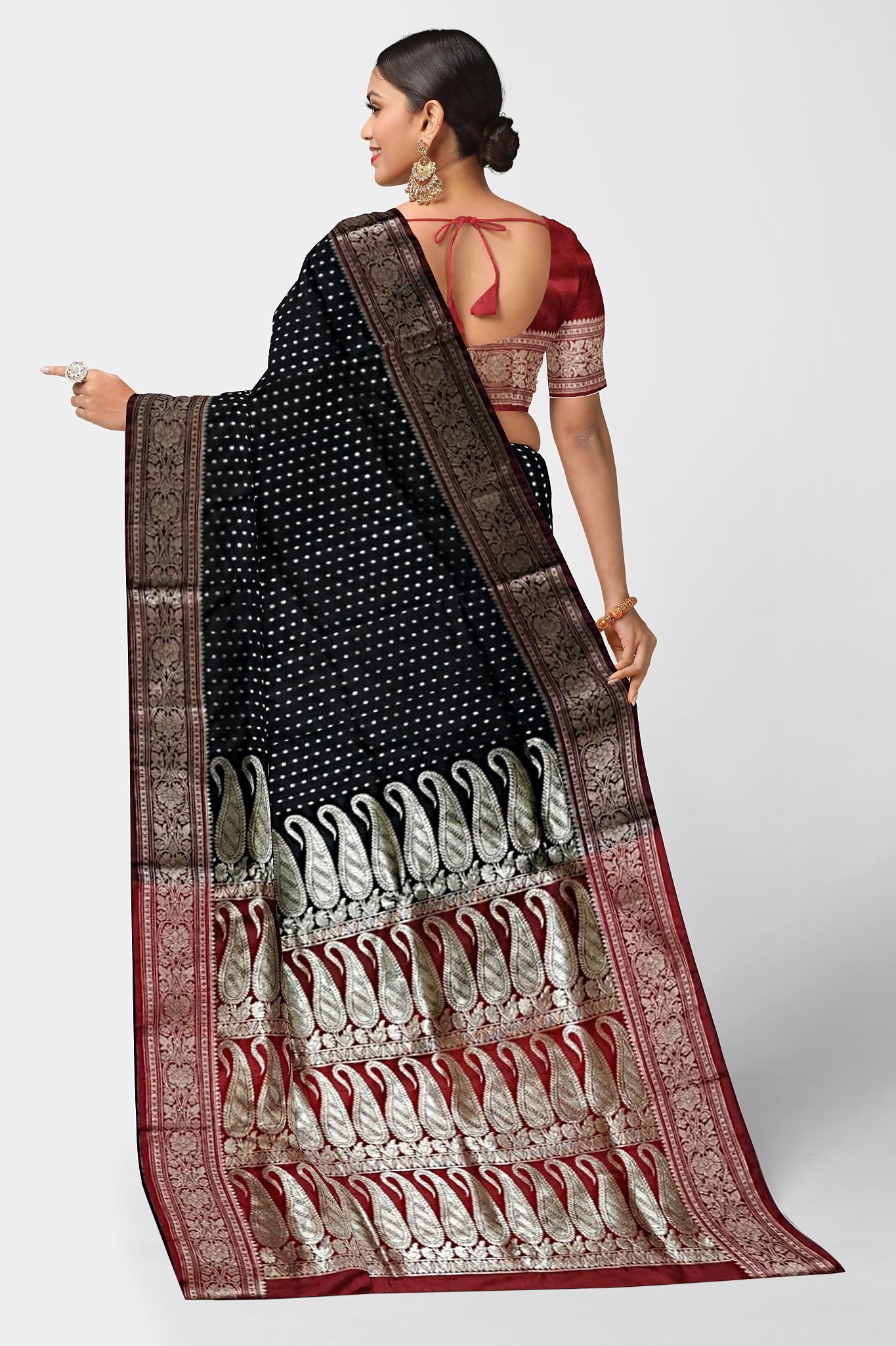 Banarasi Silk Buti Work Saree