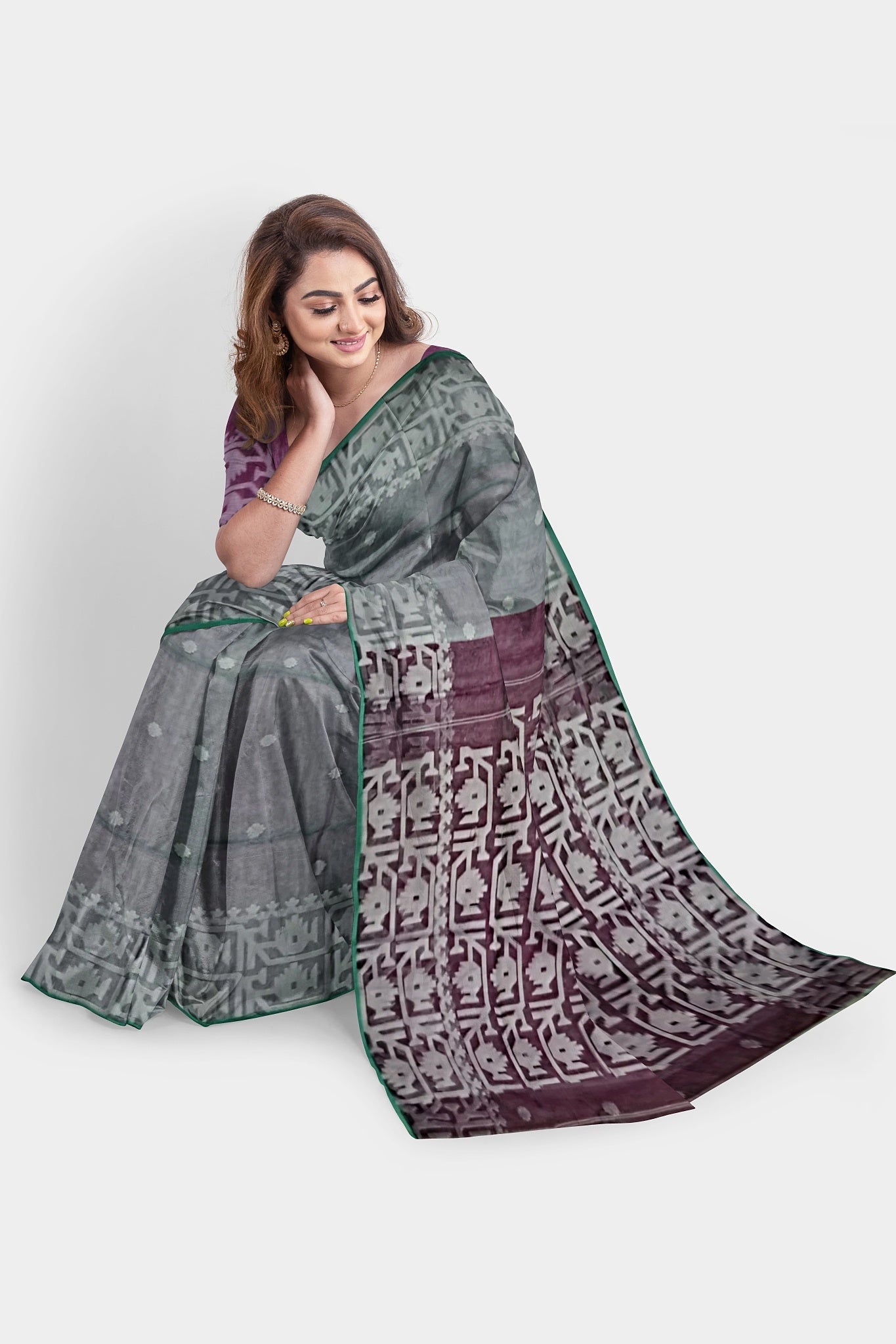 Maslin Dhakai Jamdani Saree