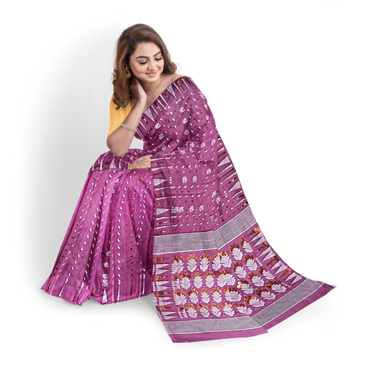 Dhakai Jamdani Saree